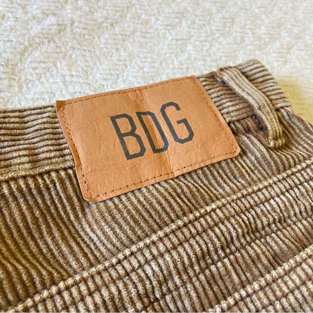 BDG Urban Outfitters Corduroy Cutoff Carpenter Short - Picture 9 of 13
